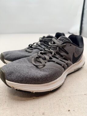 Nike Run Swift Sneakers